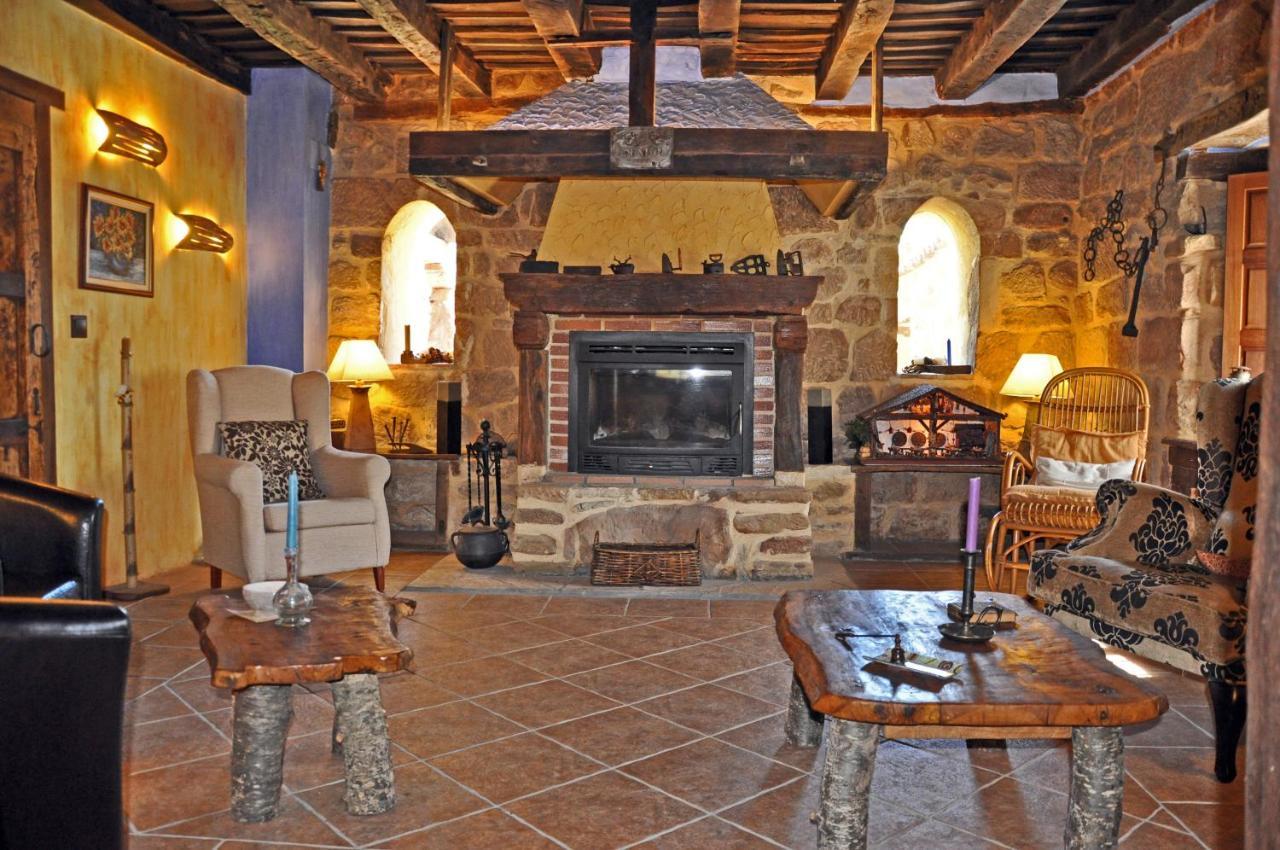 Casa Rural Los Dujos Hotel Gallejones Exterior photo