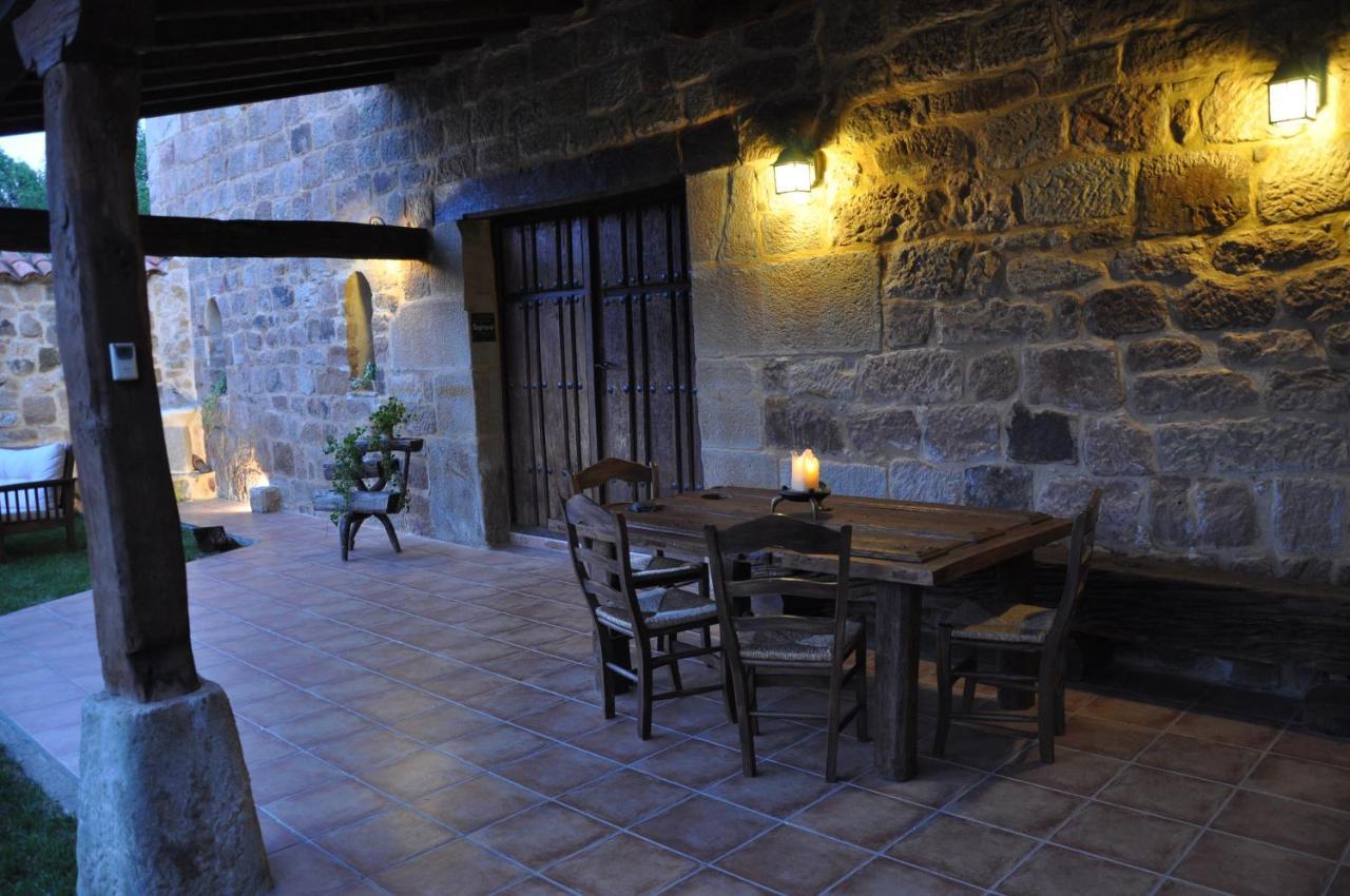 Casa Rural Los Dujos Hotel Gallejones Exterior photo